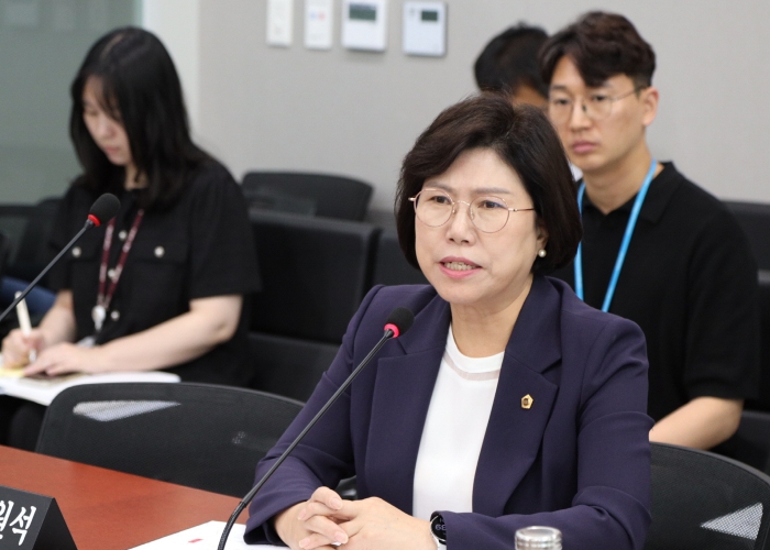 경기도의회 이애형 위원장, “학교 유휴공간을 교육의 활력소로”... 전국 최초 학교 유휴공간 활용 촉진 근거 마련