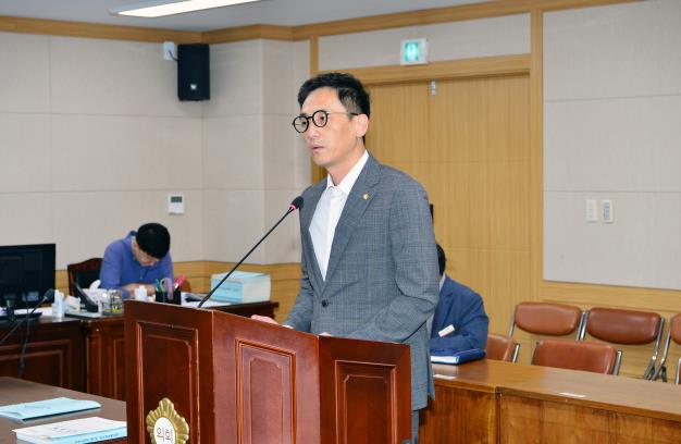 광양시의회 박철수 의원, 전국 최초‘정확한 시정 정보 제공’과‘주민참여형 놀이터 조성’근거 마련