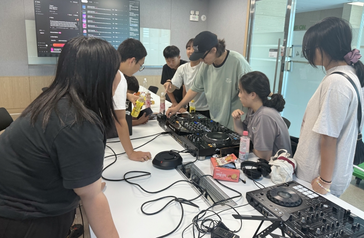 목포시청소년문화센터 청소년방과후아카데미, AI+음악=뉴디제잉!