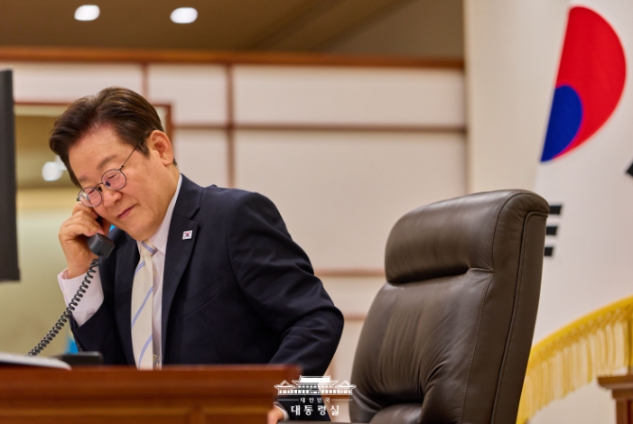 이재명 대통령, 마크롱 프랑스 대통령과 첫 통화