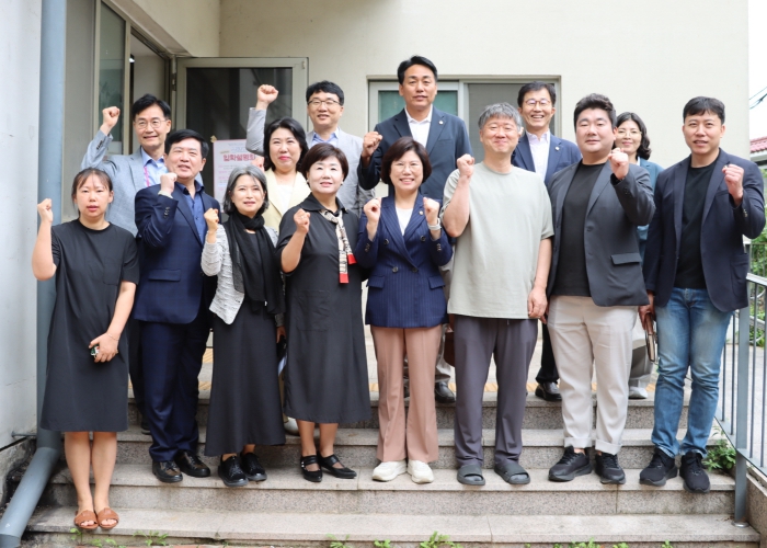 경기도의회 교육행정위원회, 부천 산학교 방문...“공교육과 대안교육 아우르는 지원 확대”