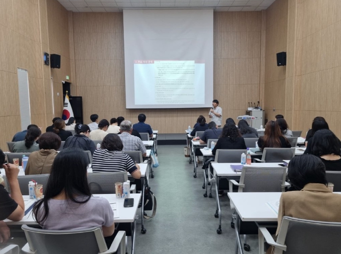 충남도, 지역사회보장계획 관계자 역량 강화