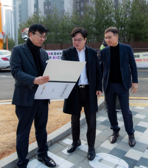김병수 김포시장, 모담초·중학교 통학로 뚫었다…현장행정 또한번 결실