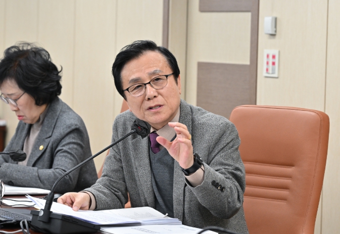 서울시의회 강석주 의원, 서울시 아동 정신건강 지원(아이존) 사업 운영실태 점검 및 시립병원 재정 대책 촉구