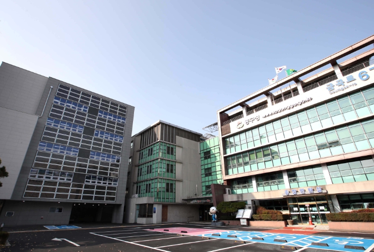 인천 동구, 철강산업 위기 극복 위해 ‘송림공구상가’ 현장 의견 청취   