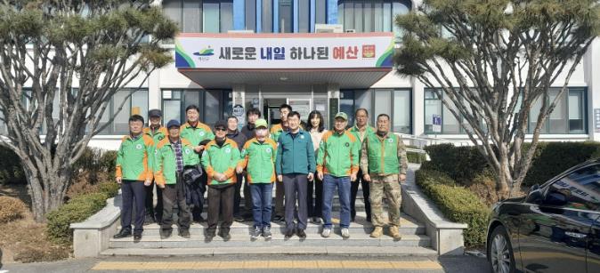 예산군 오가면 자율방재단, 봄철 산불예방·환경정화활동 전개