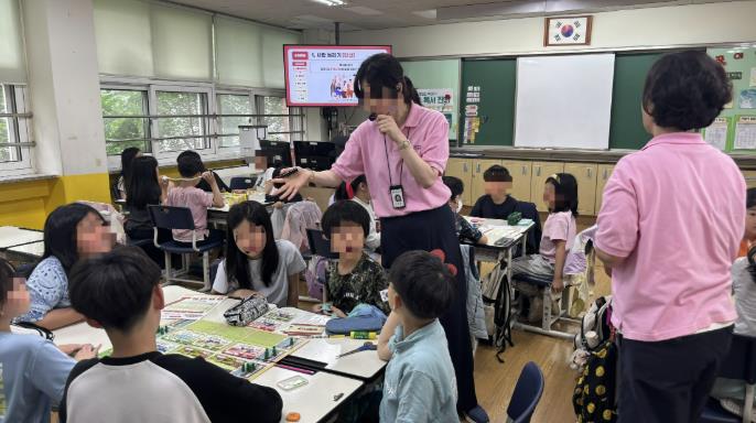 성남시 보드게임 활용 '저출생 인식 개선 인구교육' 608학급 신청
