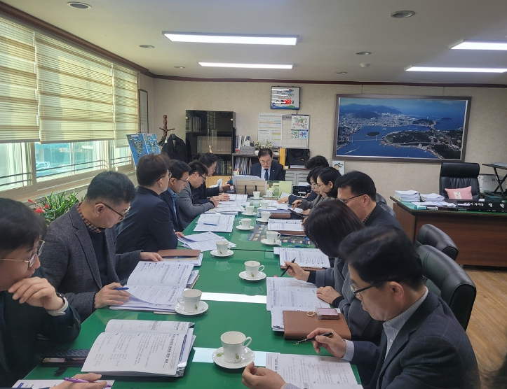 여수시, 중동사태 대응 ‘민생경제 안정 긴급 간부회의’ 개최