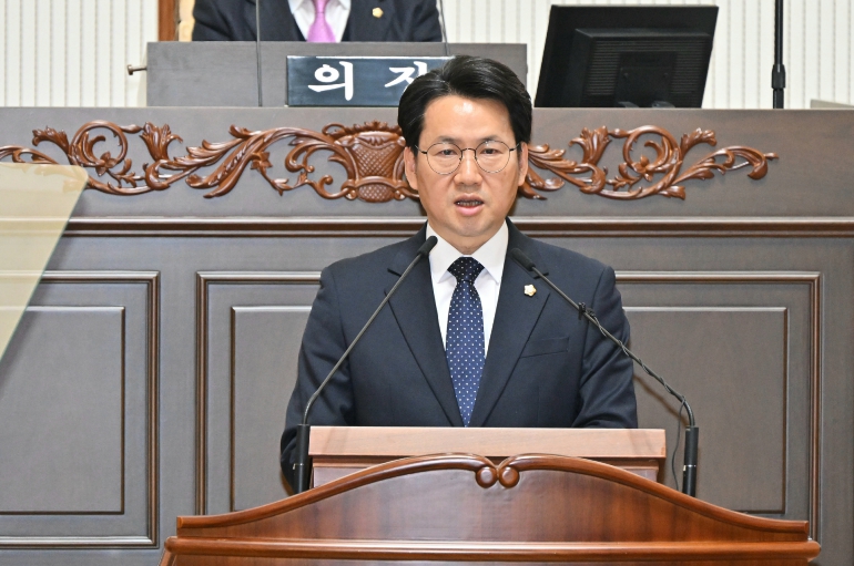 진주시의회 윤성관 의원 “월 150만 관광객, 진주사랑시민으로”