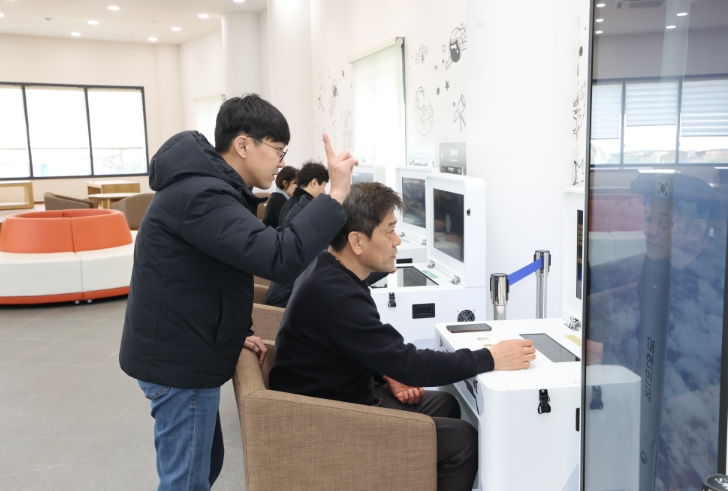 ‘로켓 타고 우주 가자!’ 무주반디별천문과학관, 전시콘텐츠 순회전시 열려