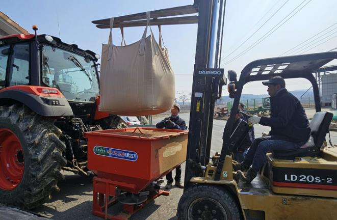 예천군, 2026년 토양개량제 공급 및 공동살포 본격 추진