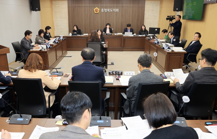 충청북도의회 농어촌 기본소득 ‘130억 재원’ 확보 방안 추궁