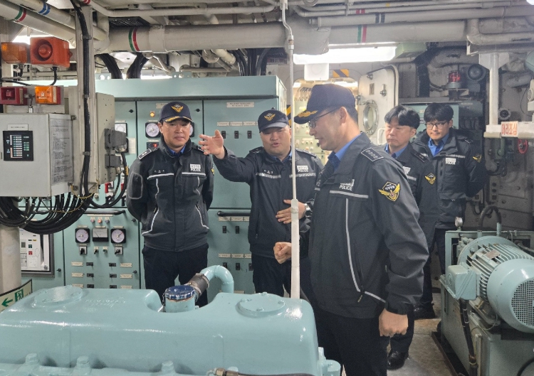 울진해경, 해빙기 함정 장비관리 및 선체정비 실태 점검 실시