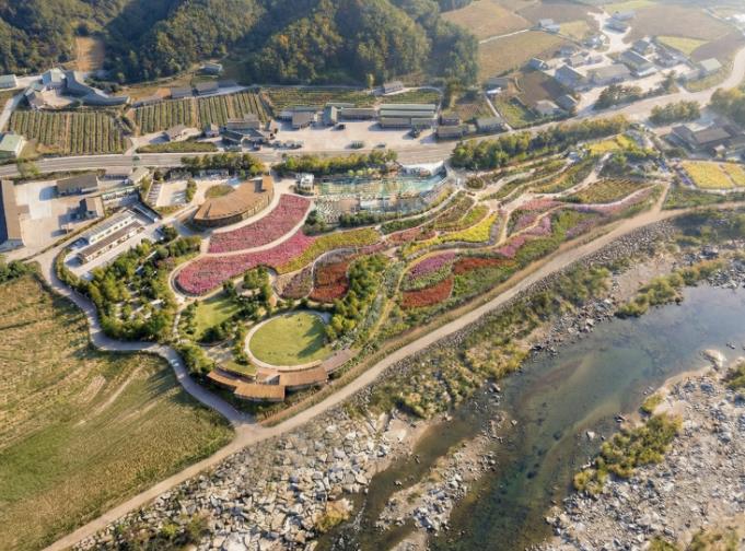 유황온천과 허브의 만남, 삼척 가곡에 치유형 관광명소 만든다