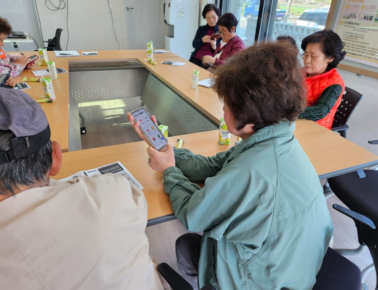 증평군, ‘AI시니어 안심케어’로 노인·장애인 빈틈없이 지킨다.