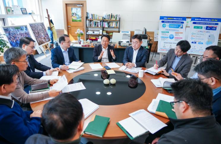 광주광역시, 통합실무단·실국장 ‘통합행정’ 상황 점검
