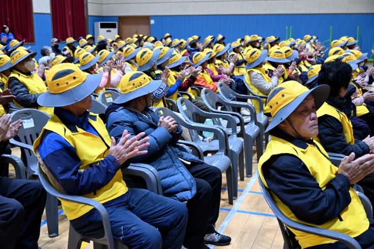 장수군, 2026년 노인일자리 사업 발대식 개최
