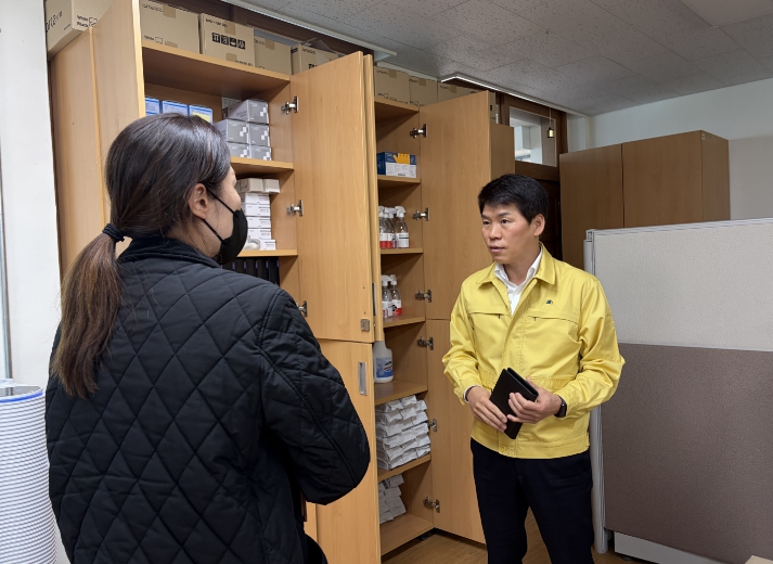 음성교육지원청, 신학기 감염병 예방을 위한 대응 및 방역물품 비축 현황 점검