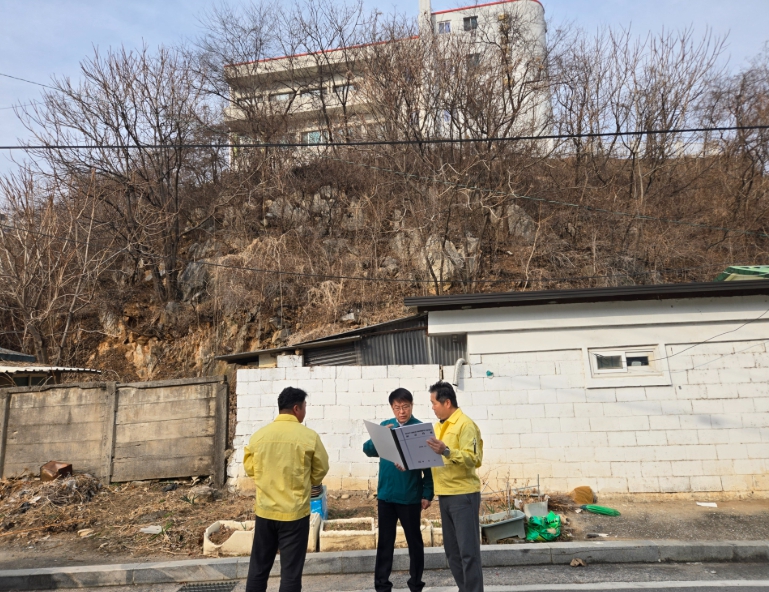평창군, 해빙기 대비 급경사지 안전 점검