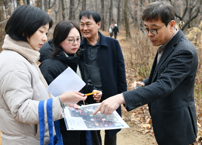 수원시 영통구, 사색공원 정비 완료… 산책로·쉼터 등 이용환경 개선 확인