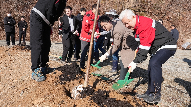 무주군, 1.2ha 면적에 ‘이팝나무’ 심어  제81회 식목일 기념식수로 눈길