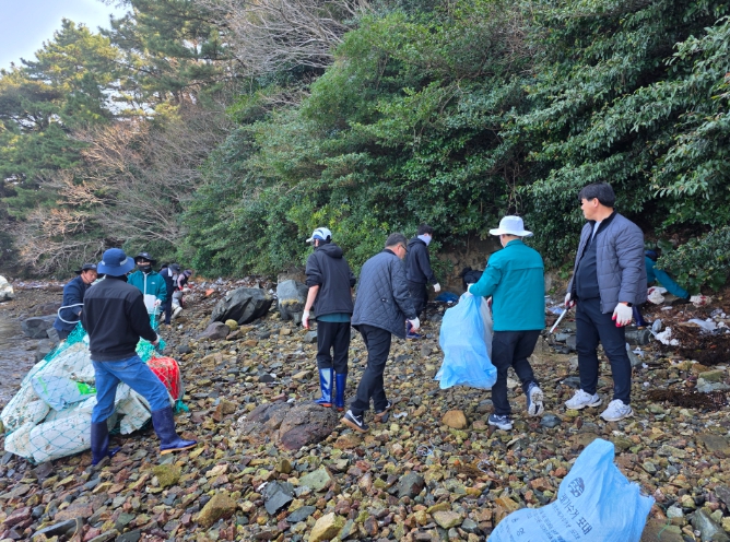 통영시, 한산도 봄맞이 환경정비 실시