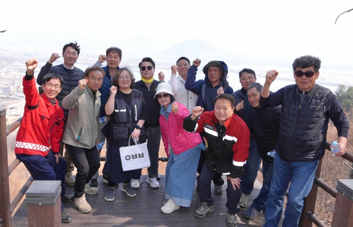 육동한 춘천시장 장군봉 등산로 현장점검