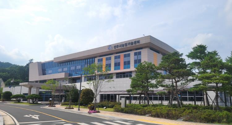 진주시, 올 상반기 농업기금 164농가, 64억원 융자
