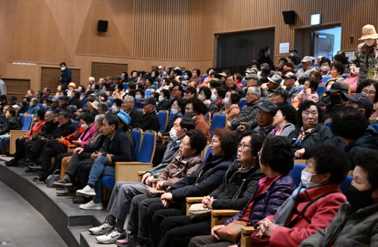 (사)대한노인회 부여군지회, 2026년 노인일자리 참여자 안전·활동 교육 진행