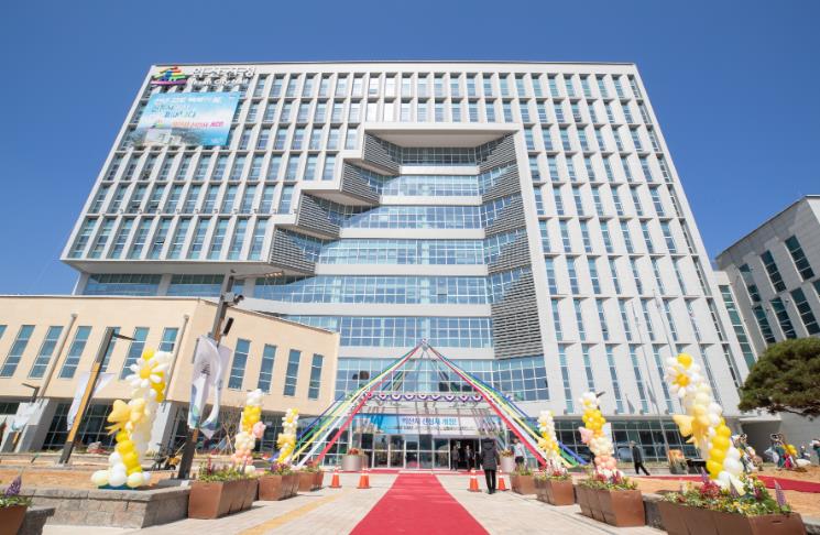 익산시, 56년 만의 '신청사 시대' 전국에 알린다
