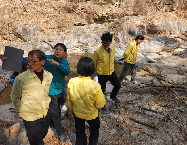 군위군, 하천·계곡 불법시설 정비 TF 본격 가동... 현장 단속 강화