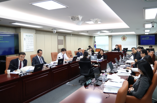 서울시의회 인사청문특위, 김태균 서울교통공사 사장후보자 인사청문 경과보고서 채택