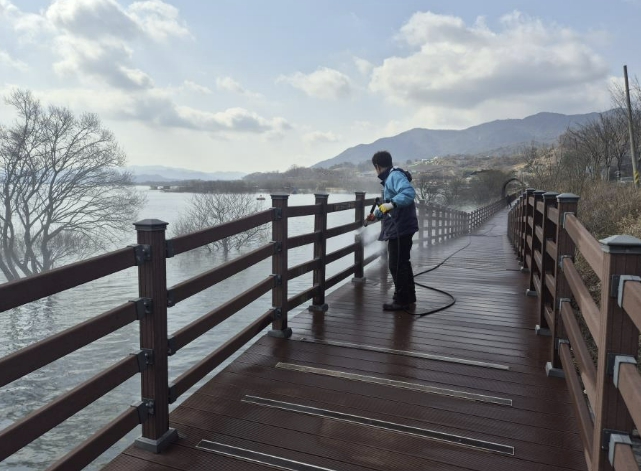 예산군, 예당관광지 새봄맞이 단장으로 상춘객 맞이 준비 완료!