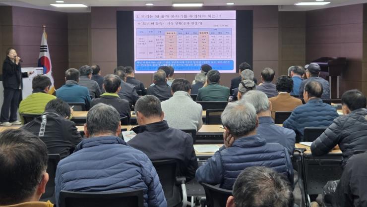 남해군, 풍년 농사 이끄는 ‘쌀 재배기술교육’ 개최
