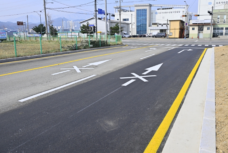 속초시, 청호동 수협 맞은편 우회전 차로 신설…교통 혼잡 완화 기대