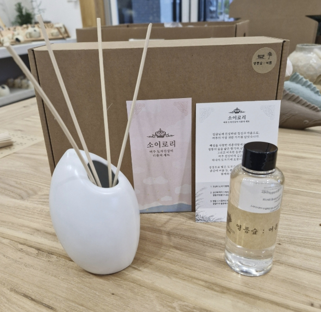 여주시 관광두레 ㈜소이로리, 지역 특색 담은 도자기 기념품으로 눈길