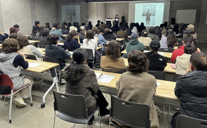 군포시중앙도서관, 명사초청특강 연간 운영… 4월 첫 강연 개최