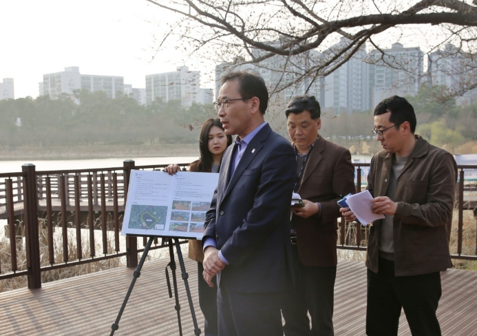 수원시 장안구, 만석공원 수변산책로 걷기행사 개최