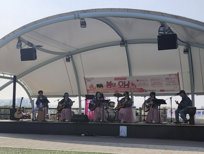 남양주시 오남읍, 봄이 오남! '오남호수공원 마실가자' 문화 행사 성료