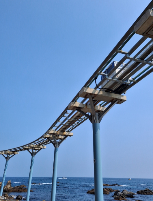 ‘안전 최우선’ 죽변해안스카이레일 운행 일시 중단