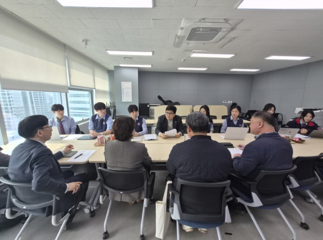 경기도의회 오창준 의원, 청소년 청원을 정책으로 연결... 친환경 방제 및 꿀벌 보호 행정 논의 이끌어