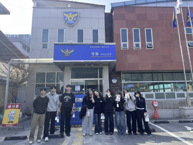 단양군청소년참여위원회, ‘나눔 봉사’로 지역 안전지킴이에 감사 전해