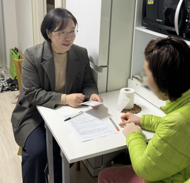 수원시 영통구 광교2동, 고독·고립 위험 가구 방문 '고독·고립 zero' 위해 촘촘히 살핀다