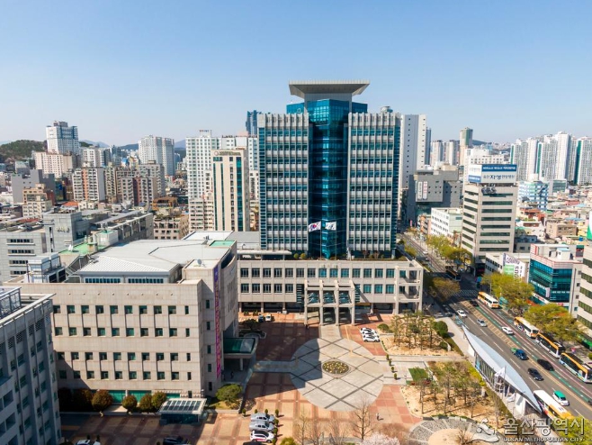 울산시, 기업 현장 찾아 4월 월간업무보고회 개최