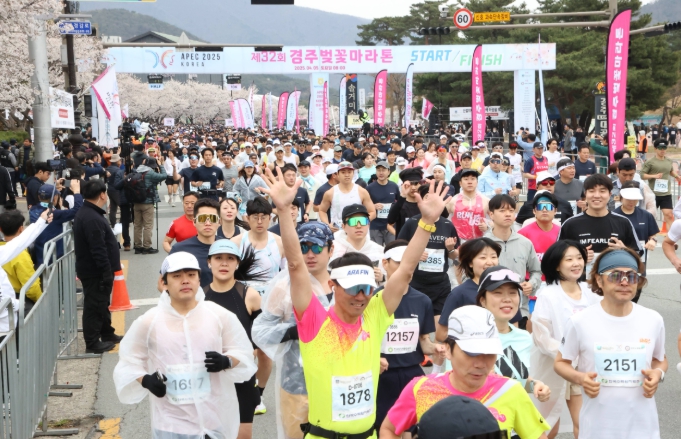 벚꽃길 위를 달린다… 경주벚꽃마라톤 4월 4일 개최