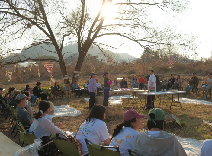 영월 청령포 ‘쪼매장’ 성황...1,500명 참여·청년 로컬마켓 주목