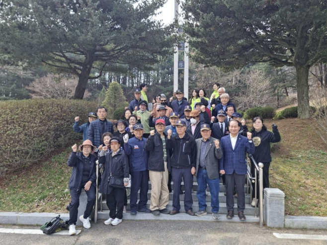 예산군, 한식 맞아 보훈단체와 현충시설 정비