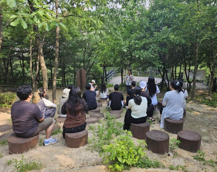 북한산에서 누리는 쉼과 태교...강북구 '숲태교 프로그램' 참가자 모집