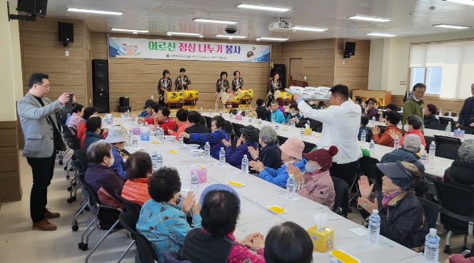 태백시 국제라이온스협회 354-E지구 제6지역협의회, 어르신 짜장면 나눔 봉사