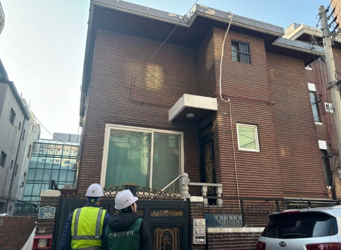 강동구, 소규모 노후건축물 전수조사 마무리… 안전점검 지속 추진